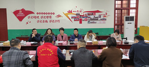 李舜参加民建岳麓区一支部年终工作会议和四季度会员活动