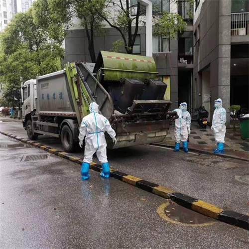 岳麓区环卫工人：解封那天，我们和居民一样高兴